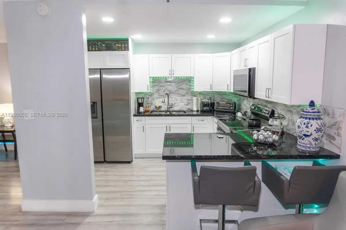 6190 W 19th Ave #201, Hialeah, FL 33012 - Image #1