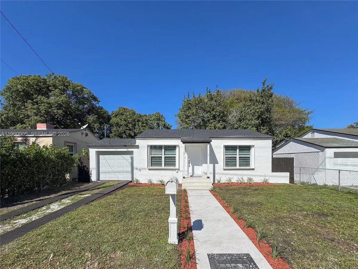 1319 NW 40th St, Miami, FL 33142 - Image #1