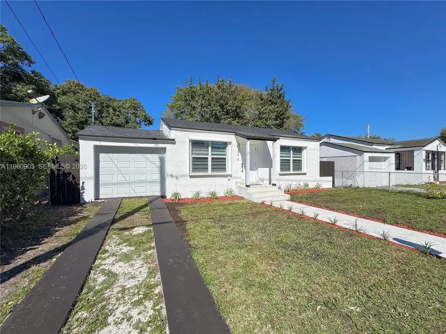1319 NW 40th St, Miami, FL 33142 - Image #2