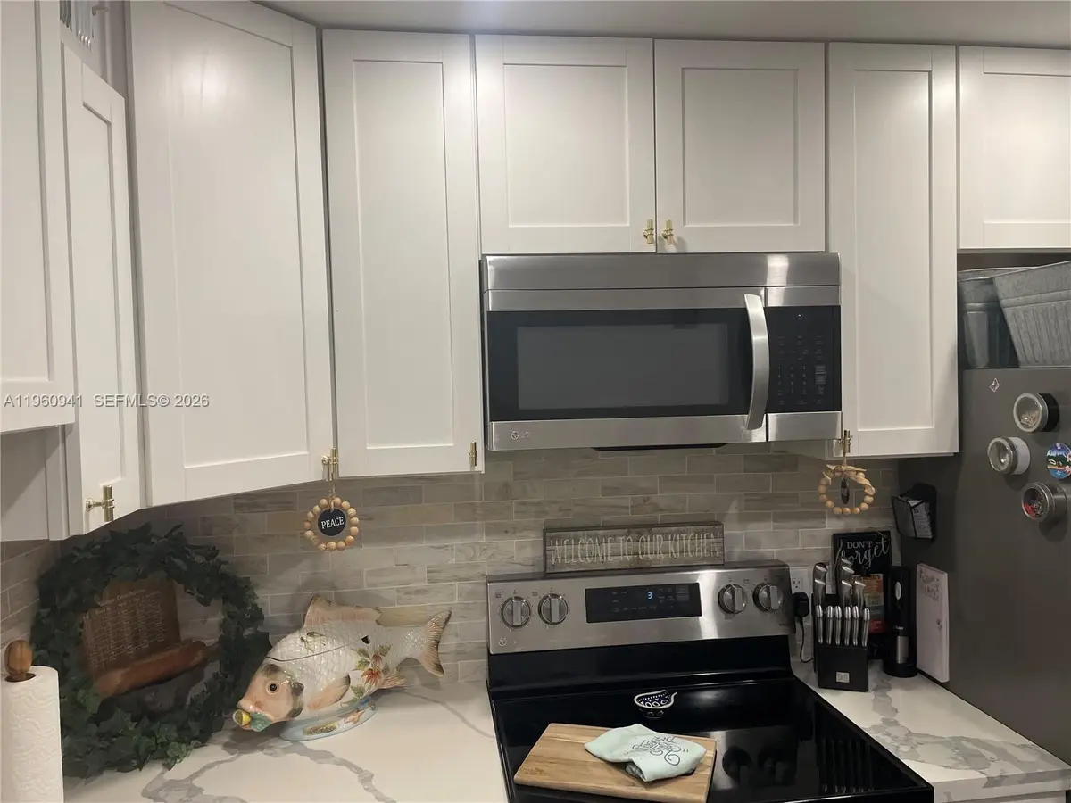 1401 SW 134th Way #305C, Pembroke Pines, FL 33027 - Image #1