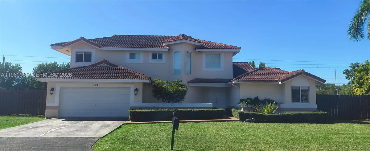4920 SW 156th Pl, Miami, FL 33185 - Image #1