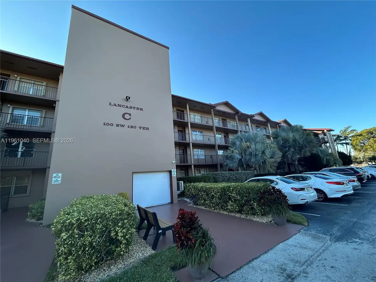 100 SW 130th Ter #109C, Pembroke Pines, FL 33027 - Image #1