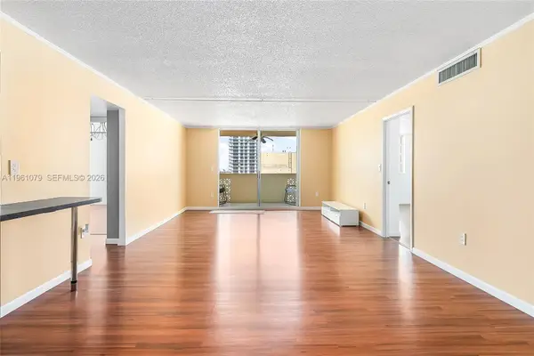 1833 S Ocean Dr #1407, Hallandale Beach, FL 33009