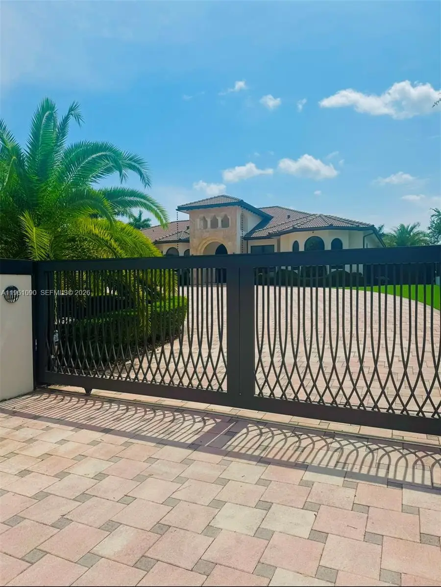 115 NW 128th Ave, Miami, FL 33182 - #2