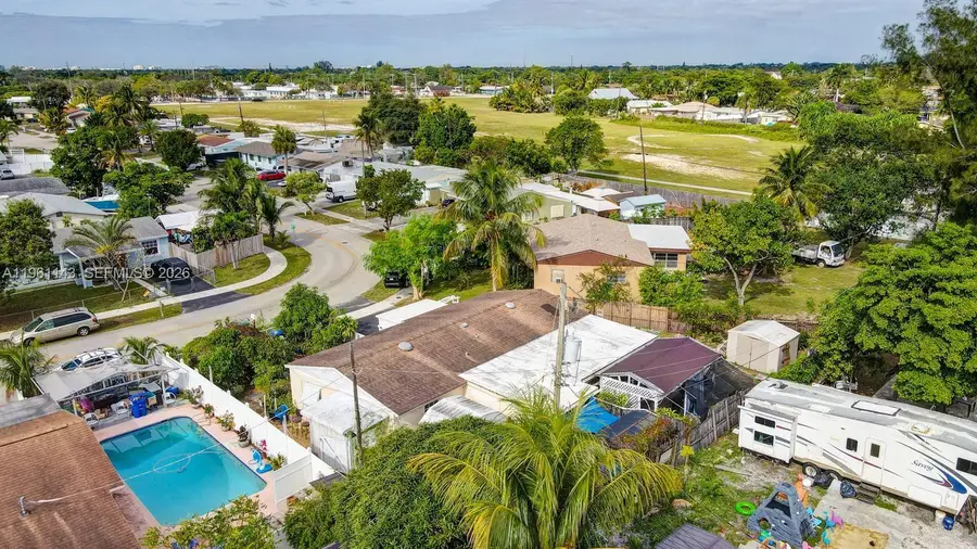 2200 SW 42nd Way, Fort Lauderdale, FL 33317 - Image #3