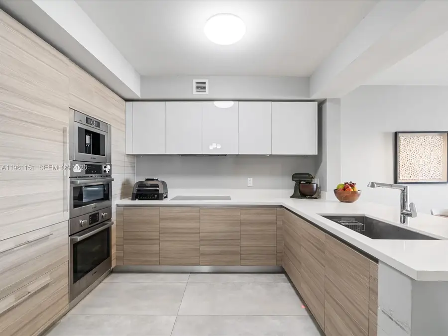 300 Sunny Isles Blvd #4-1405, Sunny Isles Beach, FL 33160 - Image #2