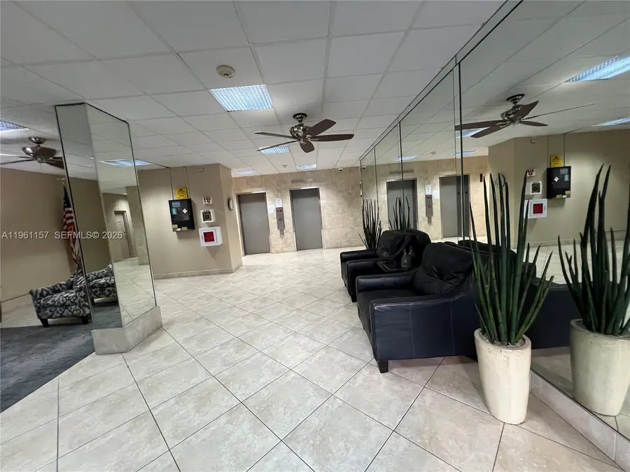 900 NE 18th Ave #306, Fort Lauderdale, FL 33304 - Image #3