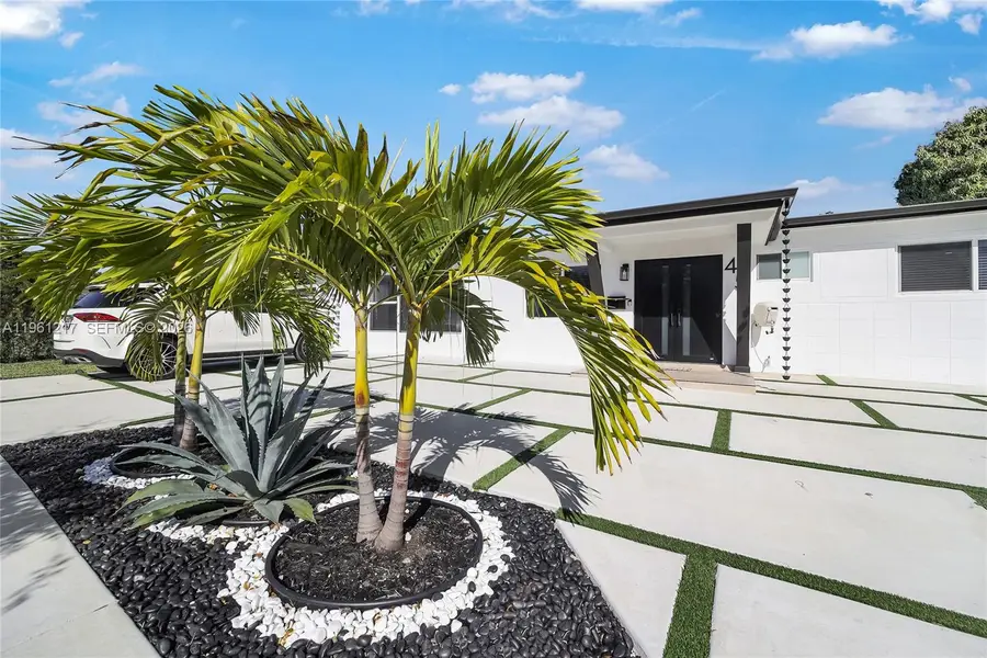 45 NE 124th Ter, North Miami, FL 33161 - Image #3