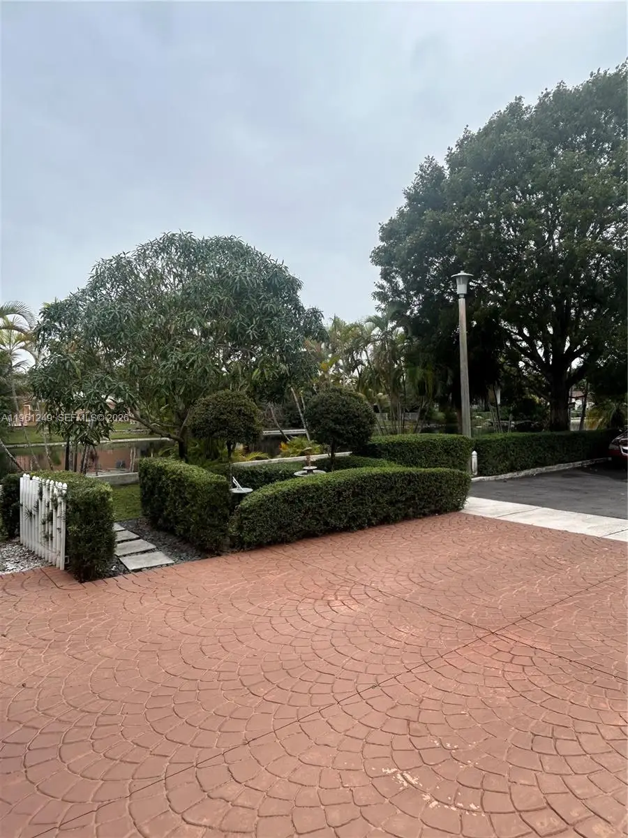 7282 Jacaranda Ln, Miami Lakes, FL 33014 - #2