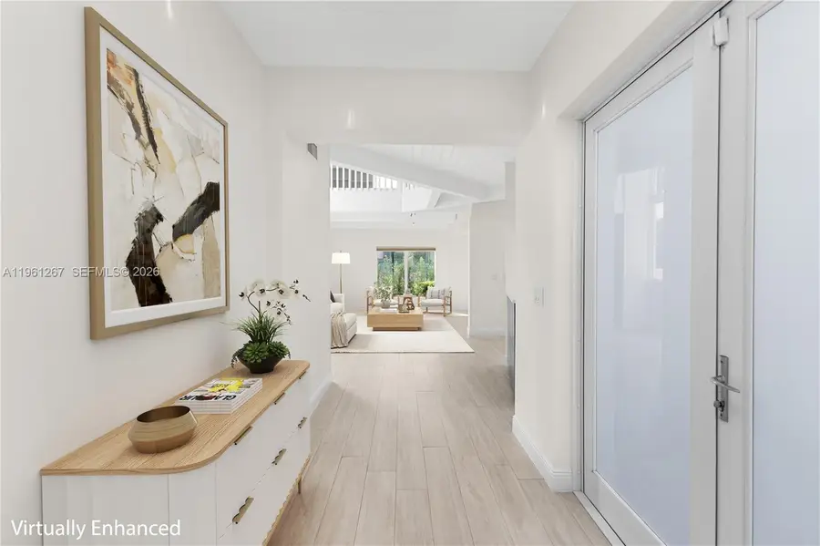 20205 W Oak Haven Cir, Miami, FL 33179 - #2