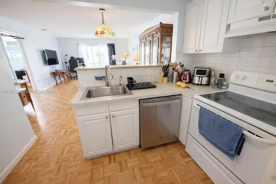 16750 NE 14th Ave #202, Miami, FL 33162 - Image #3