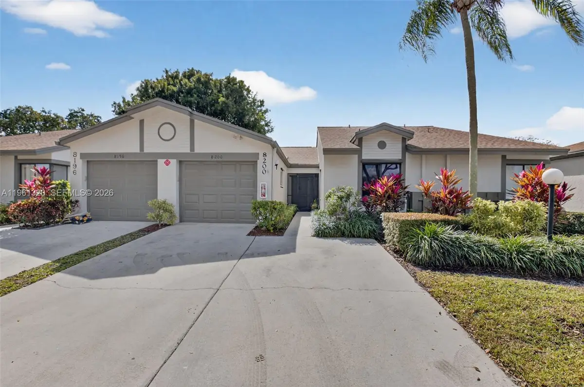8200 Whispering Palm Dr, Boca Raton, FL 33496 - Image #1