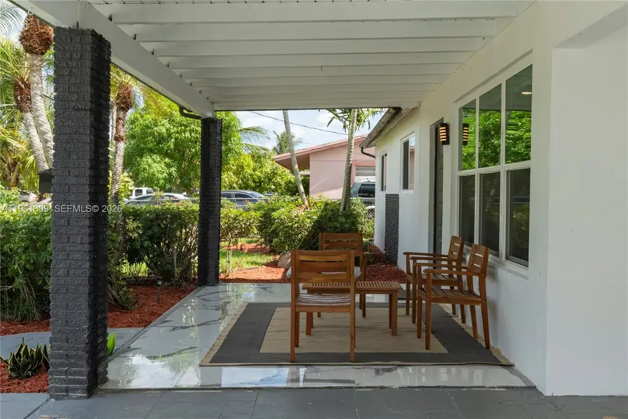 390 NW 40th St, Deerfield Beach, FL 33064 - Image #3