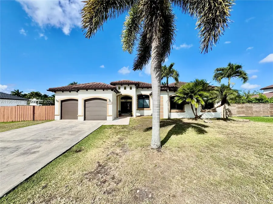 20449 SW 328th St, Homestead, FL 33030 - Image #2