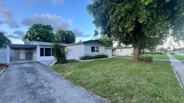 6551 Scott St, Hollywood, FL 33024