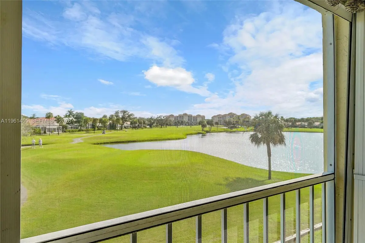17317 Boca Club Blvd #7, Boca Raton, FL 33487 - Image #1