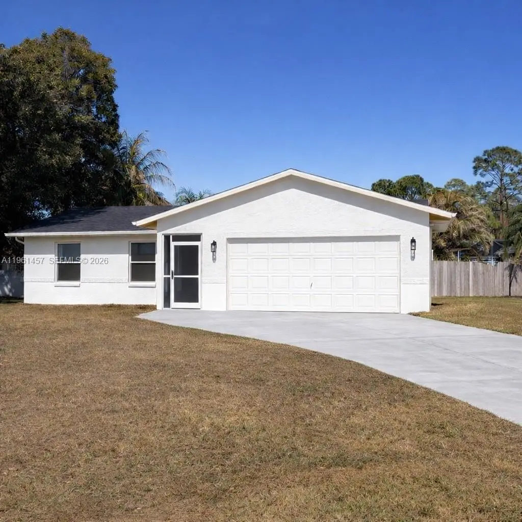 1819 SE Joy Haven St, Port Saint Lucie, FL 34983 - #1