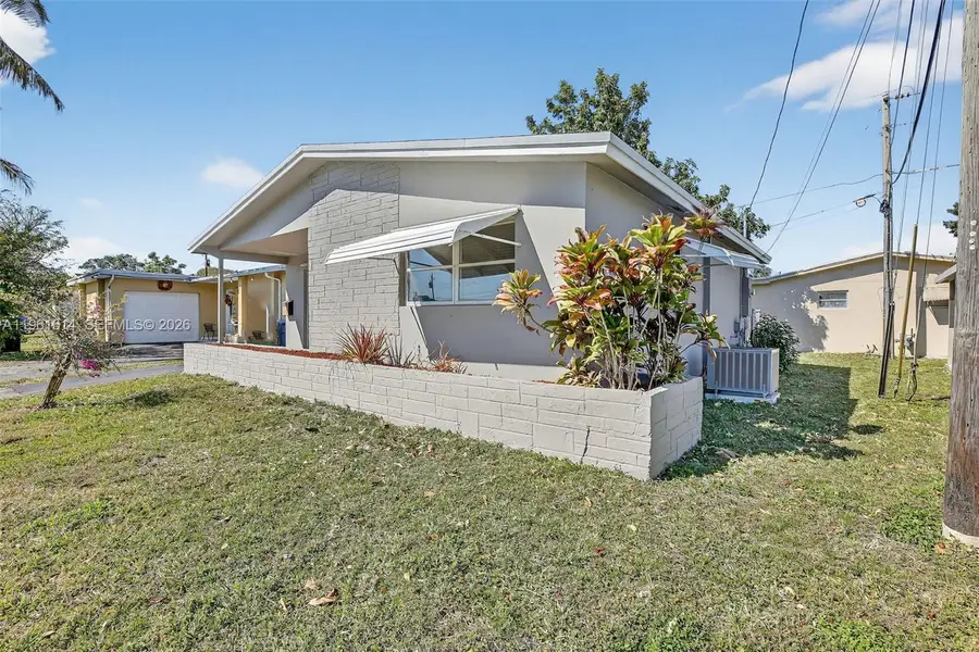 6853 NW 26th Ct, Sunrise, FL 33313 - #3