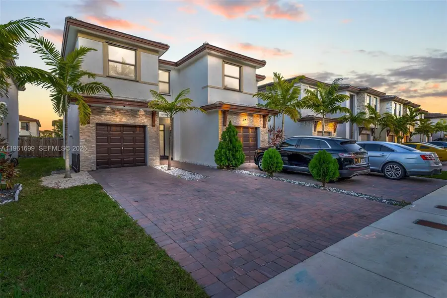 25447 SW 109th Ave, Homestead, FL 33032 - Image #2