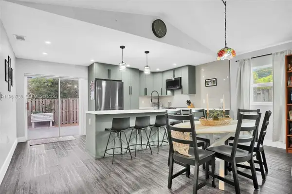 4444 SW 72nd Ter, Davie, FL 33314