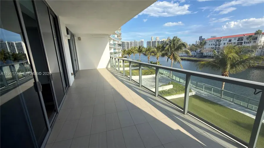 3250 NE 188th St #204, Aventura, FL 33180 - #3