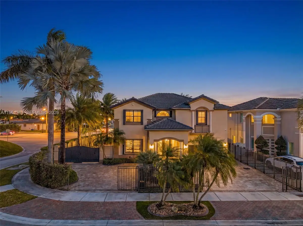 18091 NW 87th Ct, Hialeah, FL 33018 - Image #1