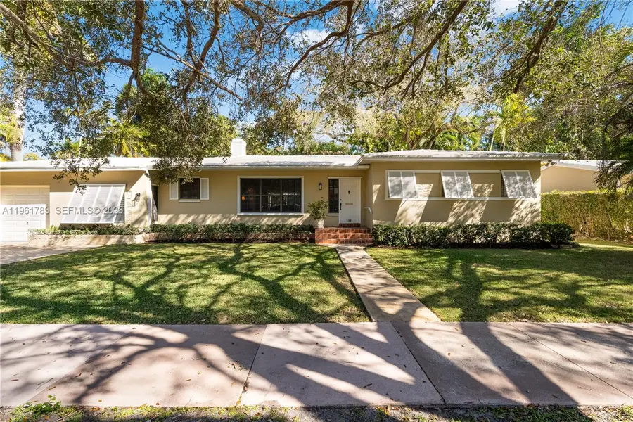 6901 Altamira St, Coral Gables, FL 33146 - #3