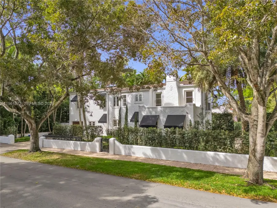 1222 Cortez St, Coral Gables, FL 33134 - #2