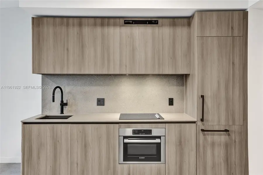 121 NE 5th Street #807, Miami, FL 33132 - #2