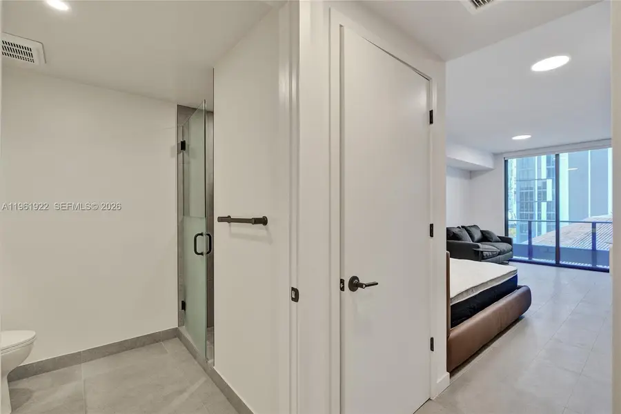 121 NE 5th Street #807, Miami, FL 33132 - #3