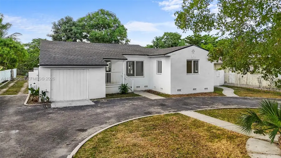 201 S Biscayne River Dr, Miami, FL 33169 - Image #3