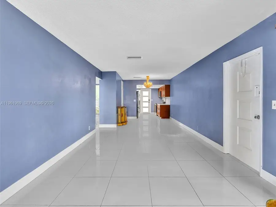 1400 S 19th Ave #1, Hollywood, FL 33020 - Image #2