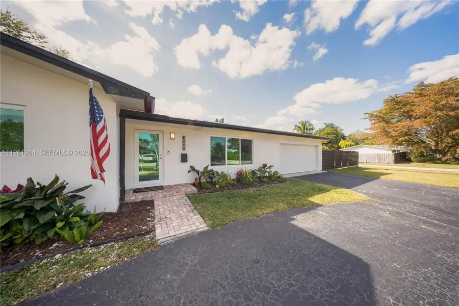 10880 SW 120th St, Miami, FL 33176 - Image #3