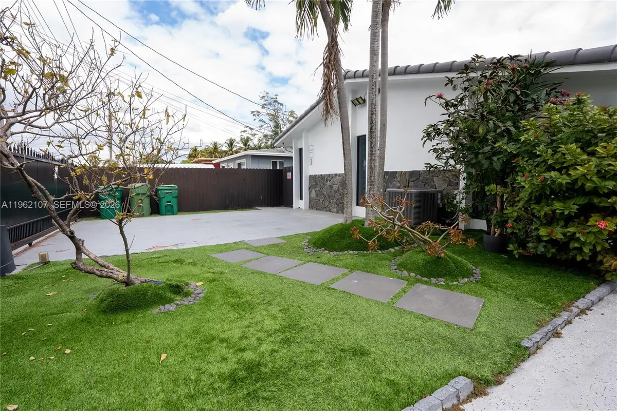 1851 NW 22nd Pl, Miami, FL 33125 - #1
