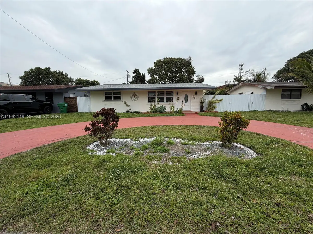 7950 NW 10th St, Pembroke Pines, FL 33024 - Image #1