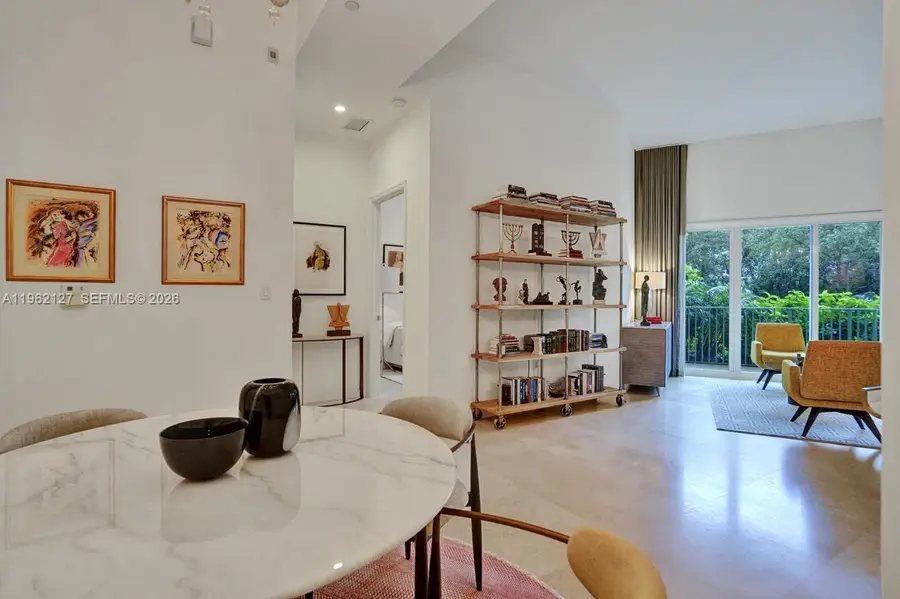 20000 E Country Club Dr #112, Aventura, FL 33180 - #3