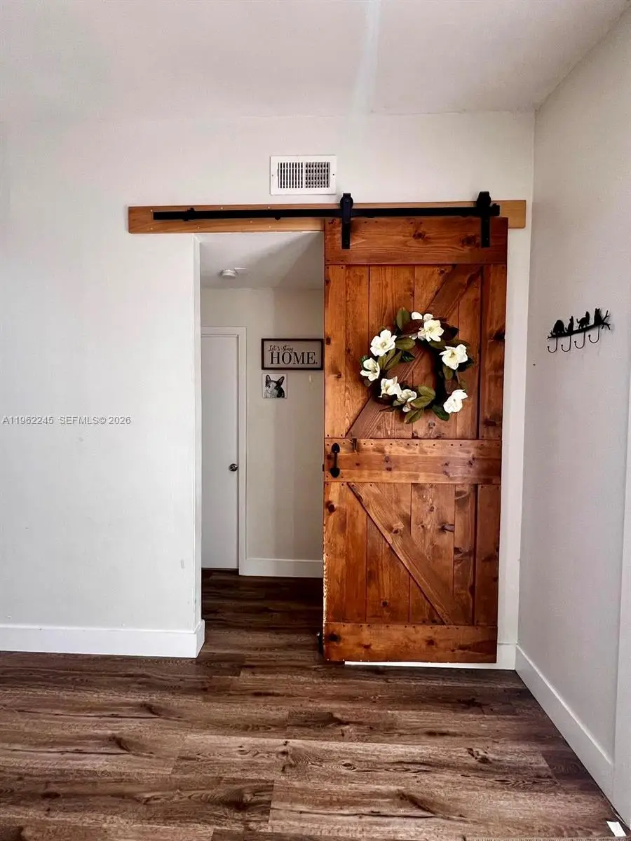 2551 W 64th Pl, Hialeah, FL 33016 - Image #2