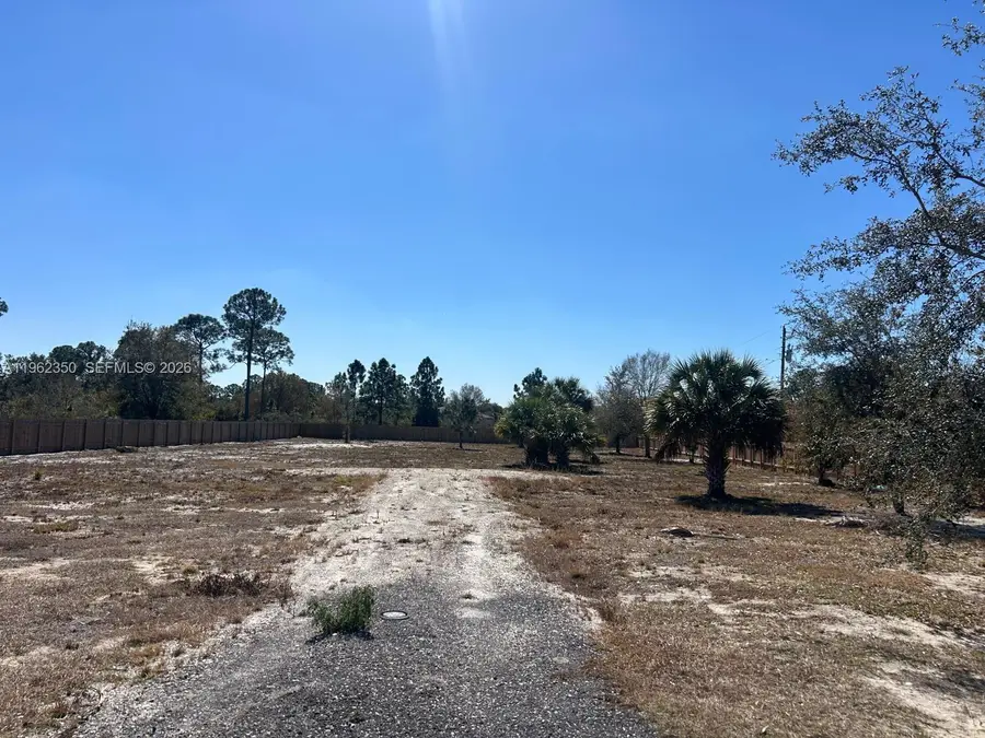 648 Hunting Club Ave, Clewiston, FL 33440 - #3