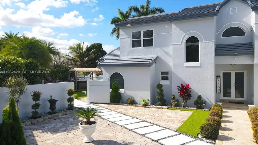 19230 NW 87th Pl, Hialeah, FL 33018 - Image #3