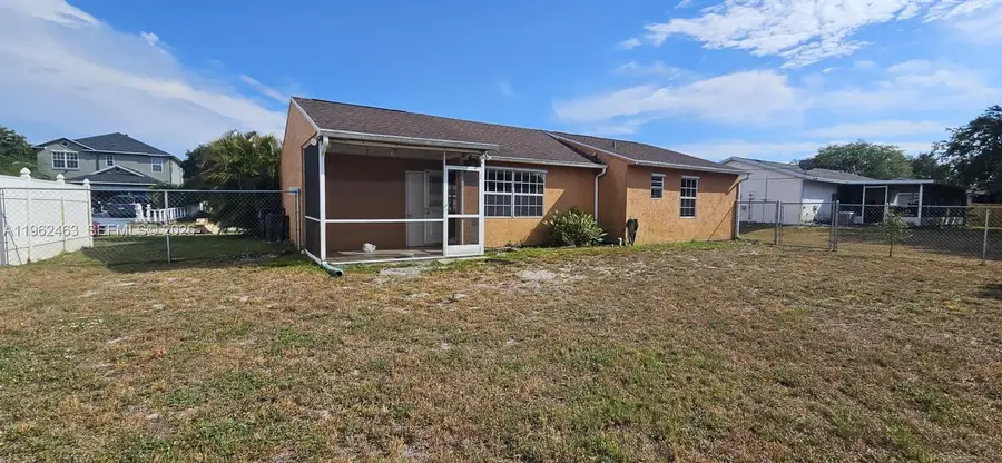 613 SW Sandbar Ter, Port Saint Lucie, FL 34953 - Image #2