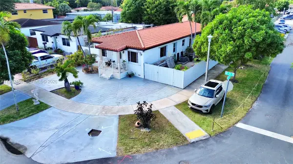 300 SW 71st Ave, Miami, FL 33144