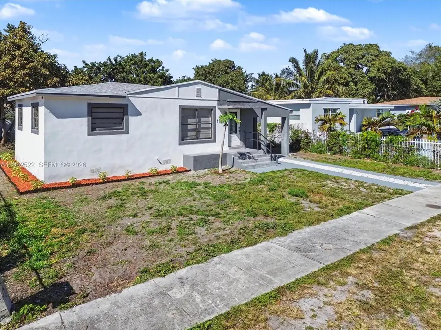15694 NE 10th Ct, North Miami Beach, FL 33162 - #3