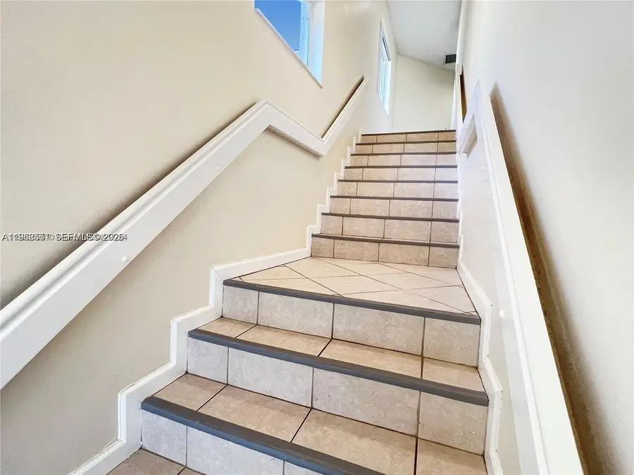 Address Withheld By Seller, Weston, FL 33326 - #3