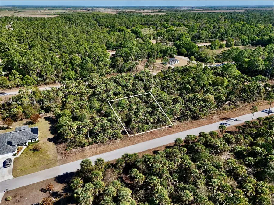 131 Navarra Ave S, Lehigh Acres, FL 33974 - #2