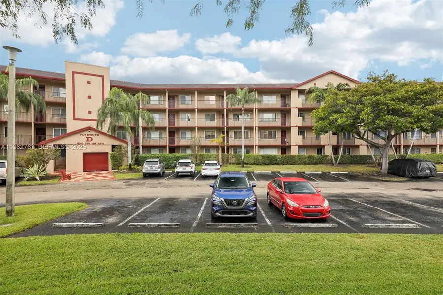 850 SW 138th Ave #208D, Pembroke Pines, FL 33027 - Image #2