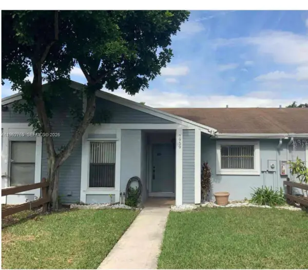 7959 NW 41st Ct #7959, Sunrise, FL 33351