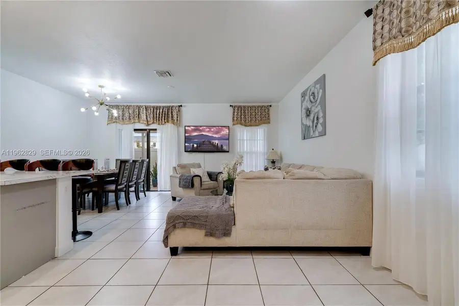 646 SW 12th St, Florida City, FL 33034 - #3