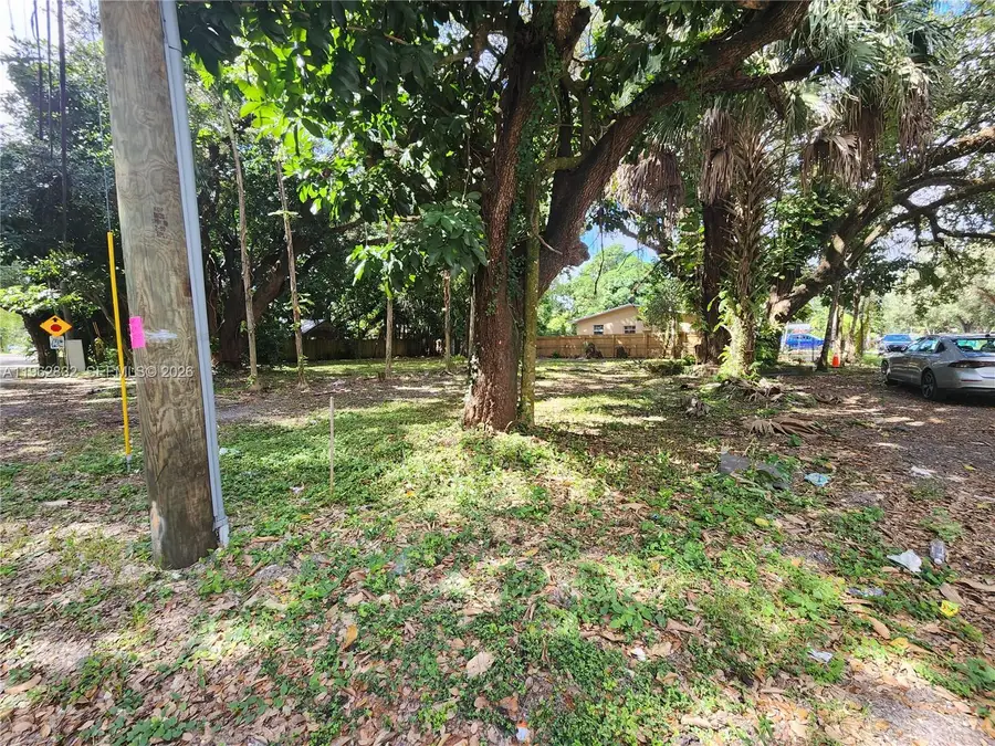 16330 NE 5th Ave, Miami, FL 33162 - Image #3