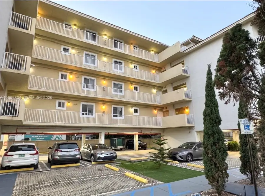 134 SW 7th Ave #404, Miami, FL 33130 - #2