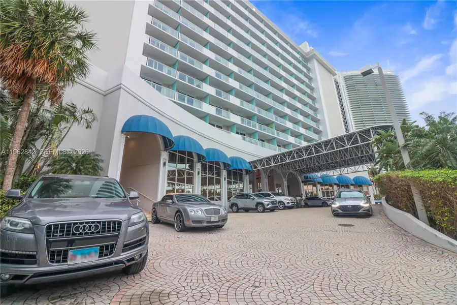 19201 Collins Ave #439, Sunny Isles Beach, FL 33160 - Image #3